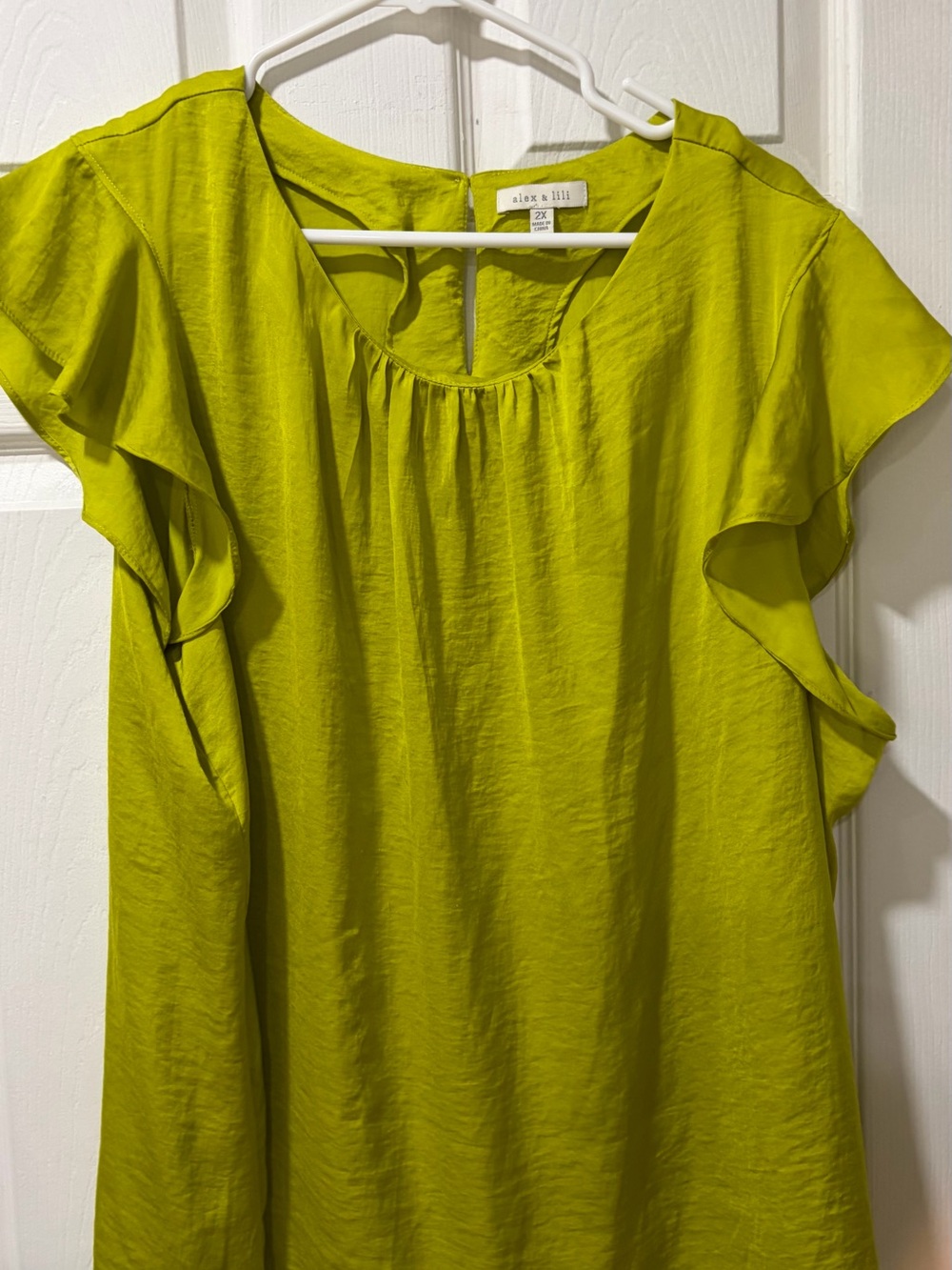 Alex & Jill Lime Green Ruffle Sleeve Blouse